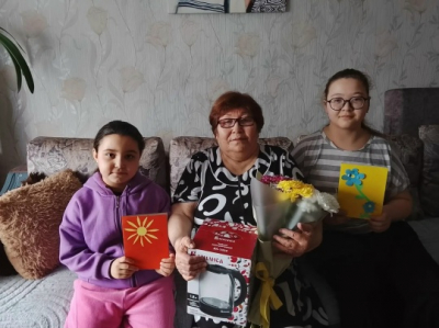 Сегодня, 12 апреля, мы отмечаем 70-летний юбилей заслуженного работника культуры Рамазановой Райле!