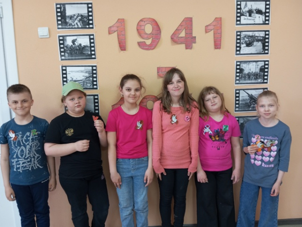«Символ памяти: мастер-класс по изготовлению георгиевской броши».