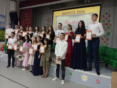 ✨ Вечер выпускников в Новопетровском СДК ✨