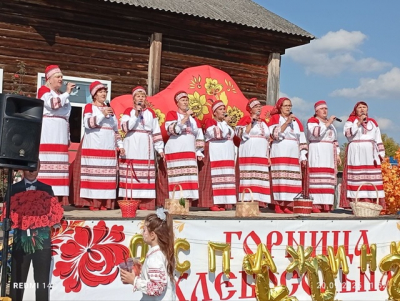 &quot;Бярозка&quot; заглянула на &quot;Оспажинку&quot; в Кротовском сельском поселении!