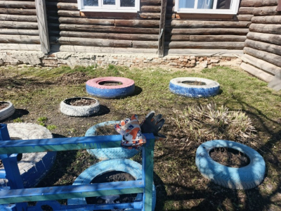 Весенний субботник в Кротовском СДК.